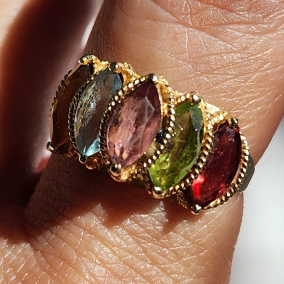 VTG "PJT 14K 585" 14k Yellow Gold Garnet Peridot Topaz & Amethyst Ring Sz 7 - Picture 4 of 10